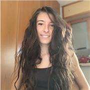 Laureanda in infermieristica impartisce lezioni di biologia, biochimica, anatomia e fisiologia